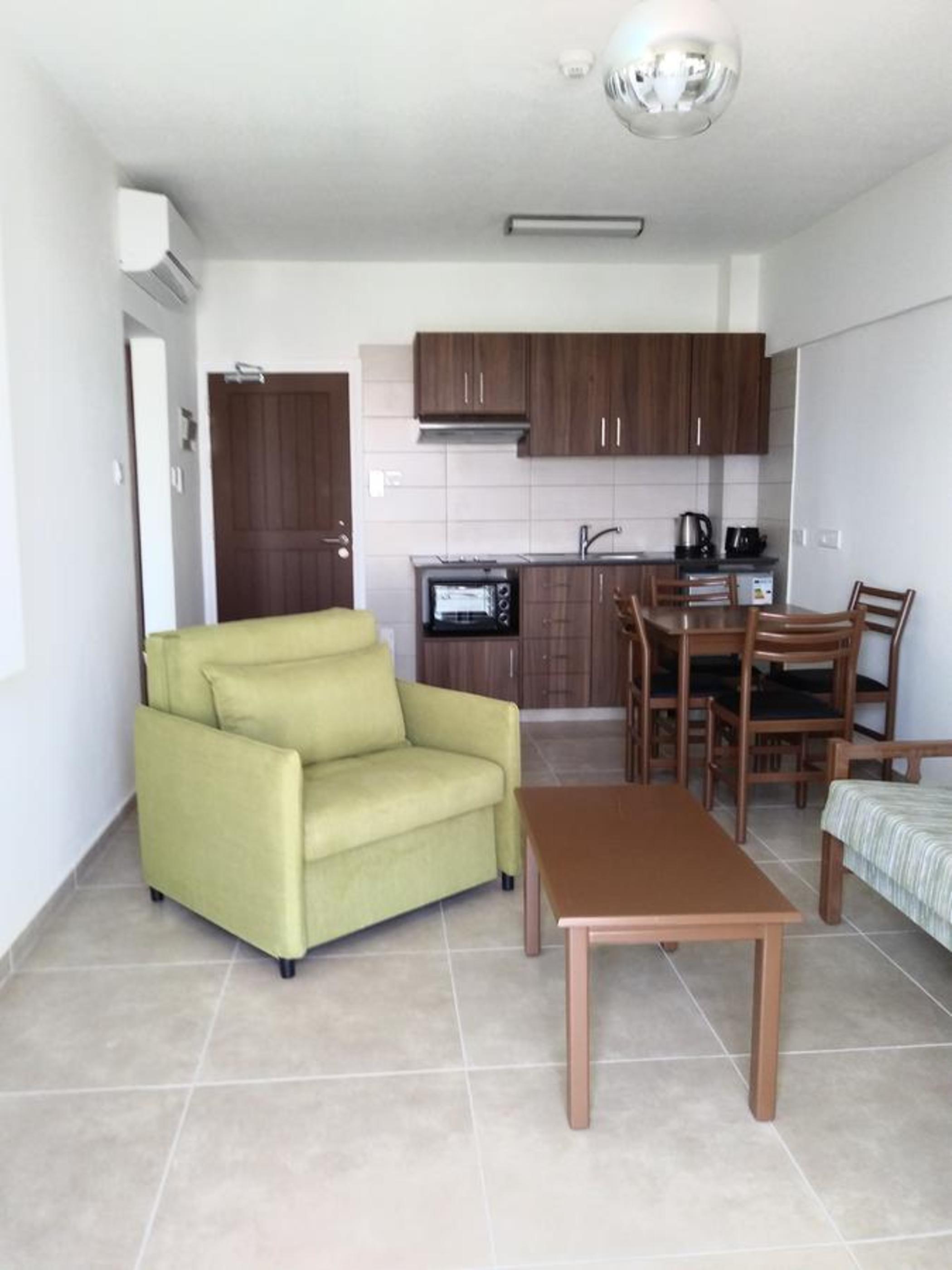 Livas Hotel Apartments Pernera Bagian luar foto
